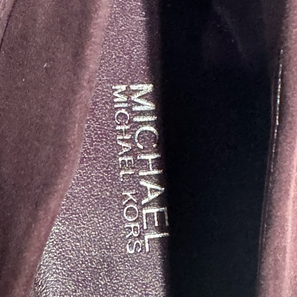 Michael Kors Burgundy Flats with Pom Pom - Picture 3 of 7